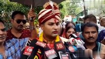 Beautiful Hindu Wedding in Dhankauda Sambalpur: Pramod holds Pooja's hand witnessing fire for seven births