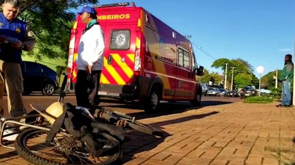 Ciclista fica ferido após colisão com carro no Bairro Tropical