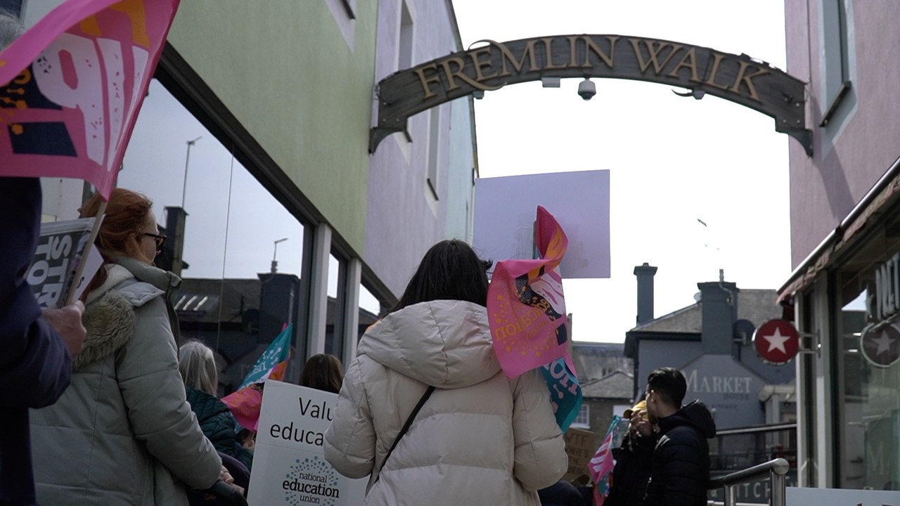 Hundreds of teachers take to a Maidstone picket line demanding a better pay deal.