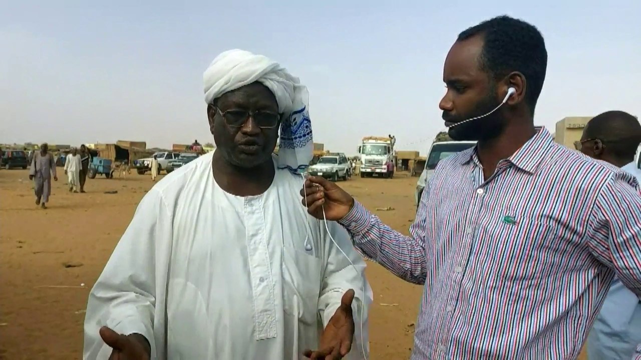 #العربية ترصد حركة النزوح من منطقة الميناء البري بـ #دارفور  #السودان