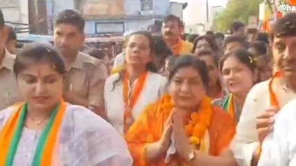 बुलंदशहर: भाजपा प्रत्याशी के समर्थन में निकाला रोड शो, उड़ाई आचार संहिता की धज्जियां