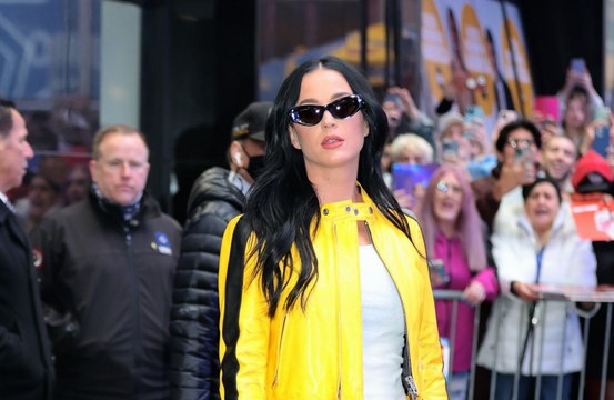 Katy Perry tendrá que indemnizar a una marca de ropa por vender artículos promocionales con su propio nombre