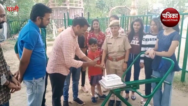 VIDEO : पत्रिका के स्थापना दिवस पर काटा खु​शियों का केक