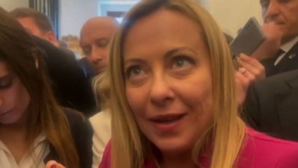 Meloni da Londra: migranti in Ruanda? Per me non è deportazione