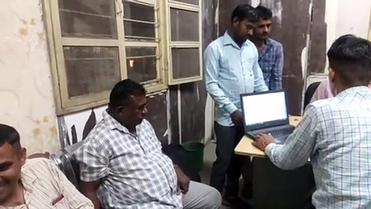 महंगाई राहत कैम्प में मांगी रिश्वत, थाने में लेते ही एएसआइ गिरफ्तार