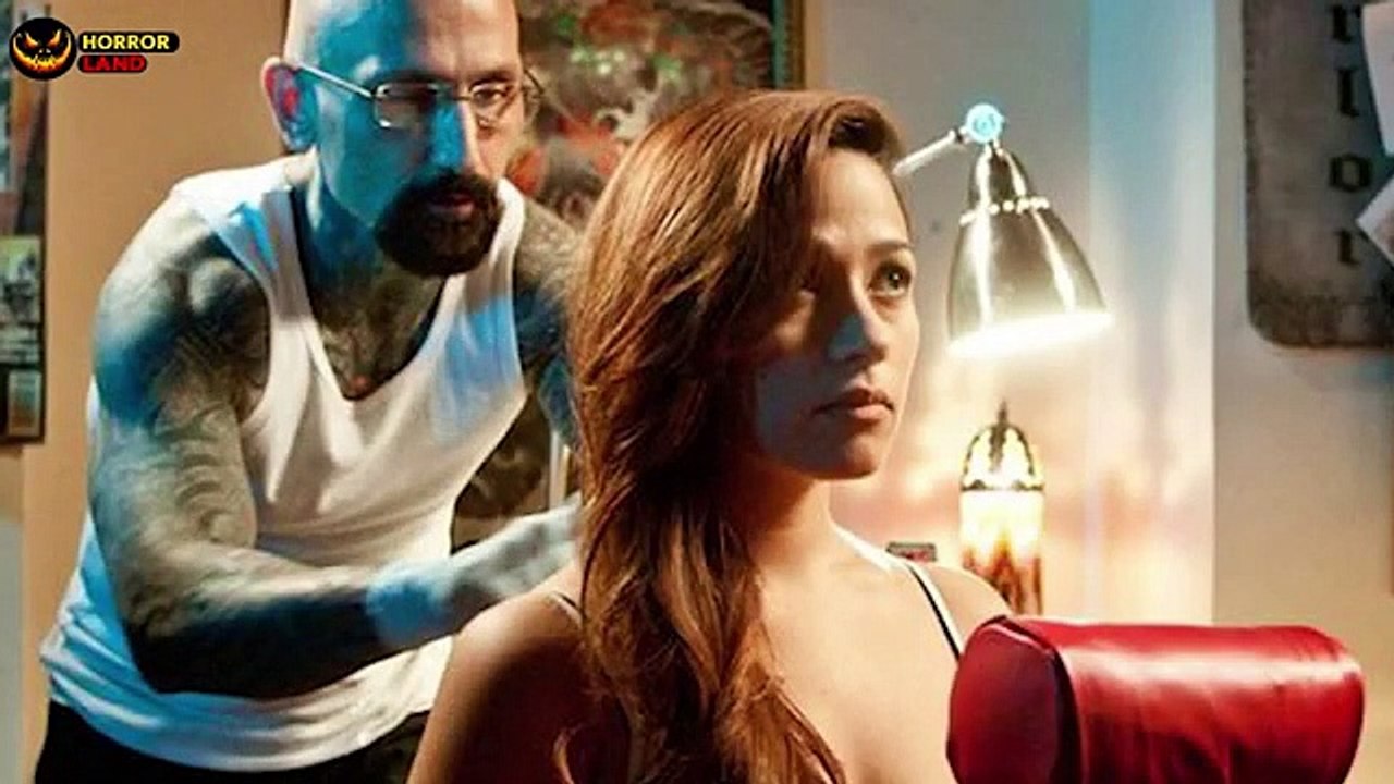 ANARCHY_PAROLOUR__2015__FULL_MOVIE_EXPLAINED_IN_HINDI___ENDING_EXPLAINED_IN_HINDI(360p)