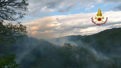 Incendio alle porte di Perugia