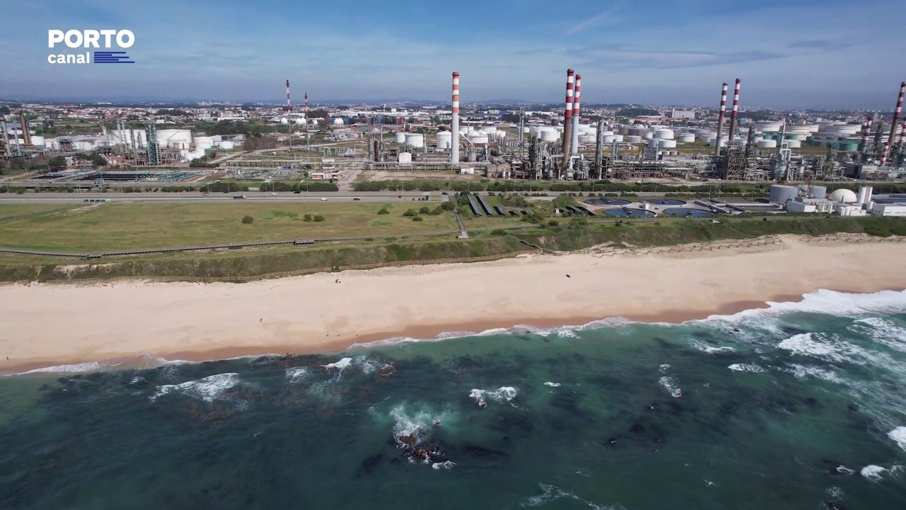 Dois anos depois do fecho da Refinaria de Matosinhos trabalhadores continuam com as vidas em suspenso