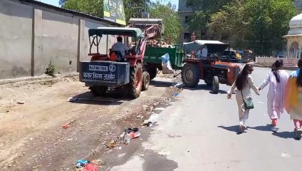 strike video: पड़ा रहा शहर में कचरा, दोपहर बाद हुआ कामकाज