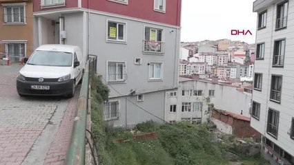 EYÜPSULTAN'DA İSTİNAT DUVARI ÇÖKTÜ, 5 BİNA TAHLİYE EDİLDİ
