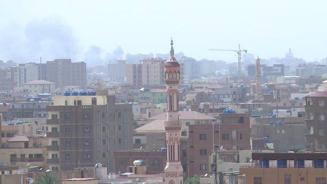 رغم الهدنة.. اشتباكات جارية في محيط القصر الرئاسي بـ #الخرطوم وسط تصاعد لأعمدة الدخان شمال العاصمة #العربية #السودان