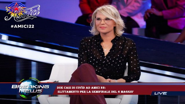 Due casi di Covid ad Amici 22: slittamento per la semifinale del 6 maggio'