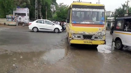 वैशाख में रिमझिम की बौछार, मौसम हुआ सुहाना