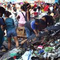 Fire hits Manila market