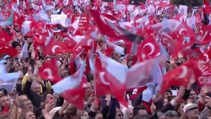 Karamollaoğlu, Kayseri'de: "Sayın Kılıçdaroğlu'na Güveniyorum. Dürüsttür, Yemez ve Yedirtmez. Bu Şu Anda En Çok İhtiyaç Duyduğumuz Özellik"