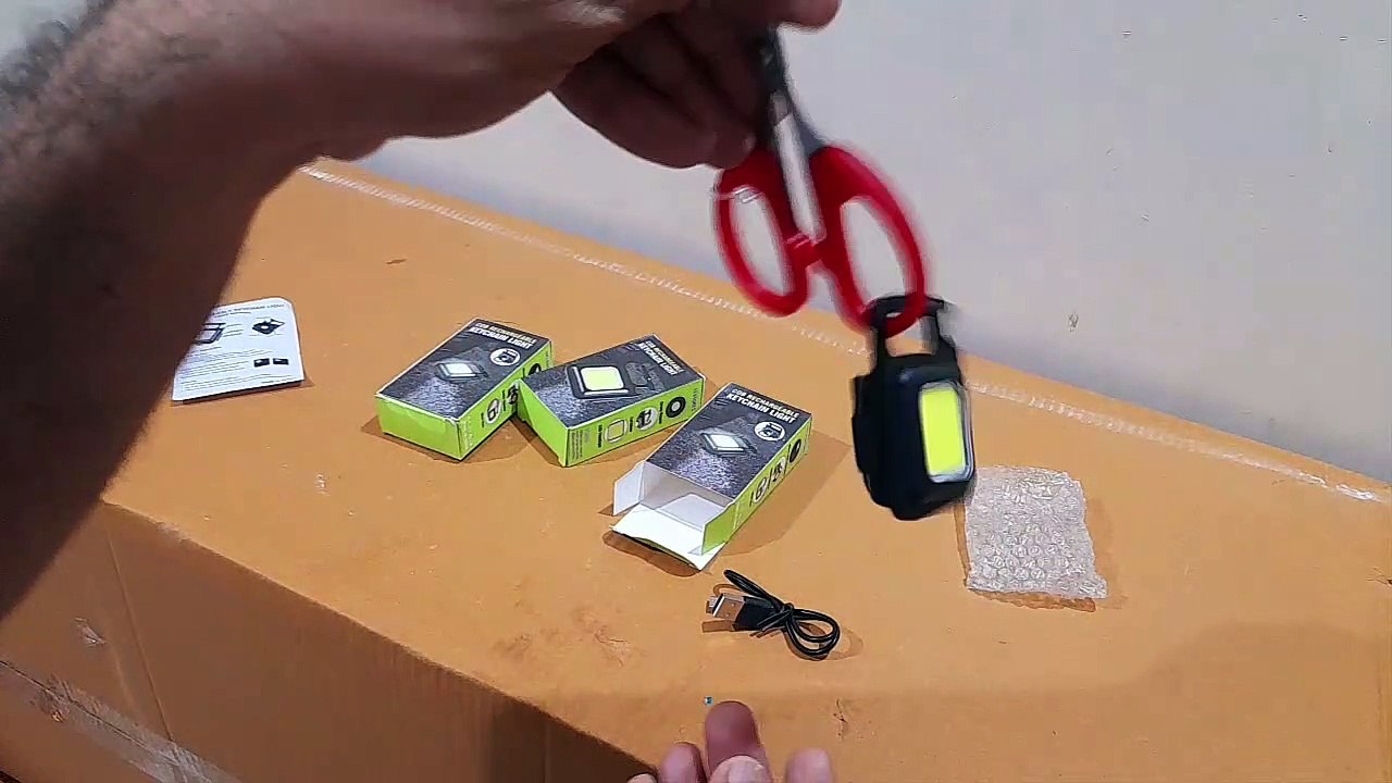 Unboxing and Review of Keychain Flashlight with Bottle Opener, Magnetic Base and Folding Bracket