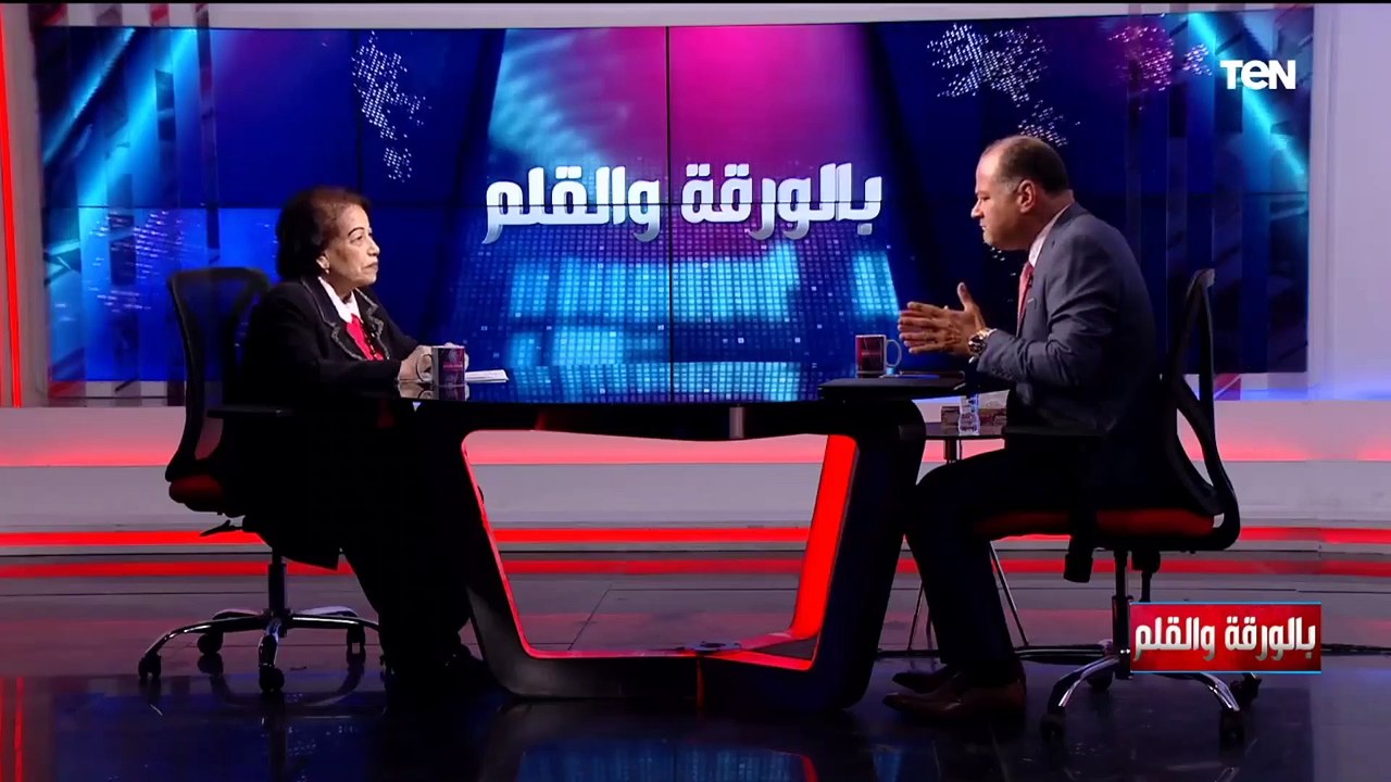 أستاذ علم اجتماع: «الدخول لمصر في عهد الفراعنة كان بطلب على ورقة بردي»