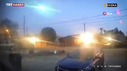 Alev alan göktaşı Meksika'da geceyi aydınlattı