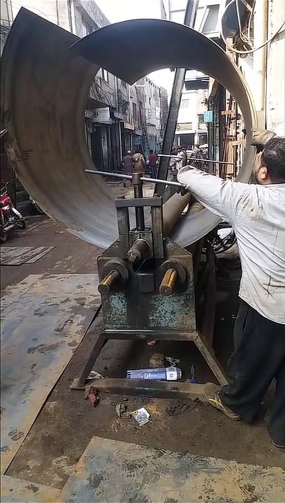 Ms Pipe making / Typically manually Customized pipe making process with rolling machines.  #rolling #fabrication #mechanical #mechanicalengineering #rollingmachine #ironpipe #pipemaking