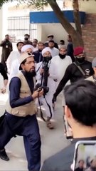 Mufti Tariq Masood entry # say Masha Allah