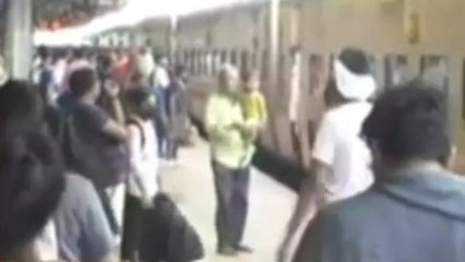 बरेली:यात्रियों को झटका,त्रिवेणी समेत नौ जोड़ी ट्रेनें जंक्शन पर अचानक हुई निरस्त