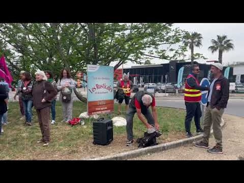 Aubagne - Camerone : casserolade des syndicats avant l’arrivée de Sebastien Lecornu