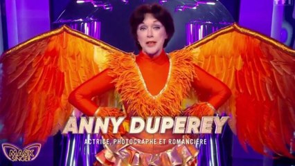 GALA VIDEO - Annie Duperey (Mask Singer) : cette candidate qu’elle ne gardera pas dans son coeur