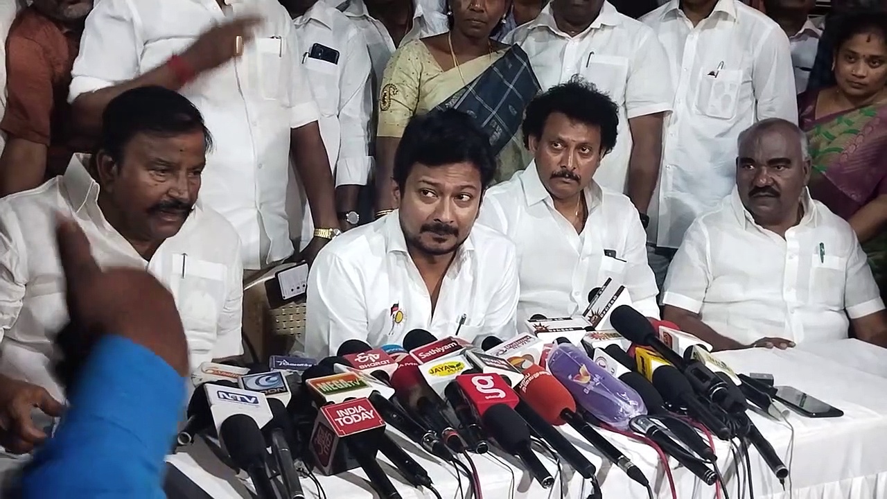 மிசா சட்டத்திற்கும் வருமான வரி சோதனைக்கும் வேறுபாடு இல்லை.. அமைச்சர் உதயநிதி ஸ்டாலின் பேட்டி