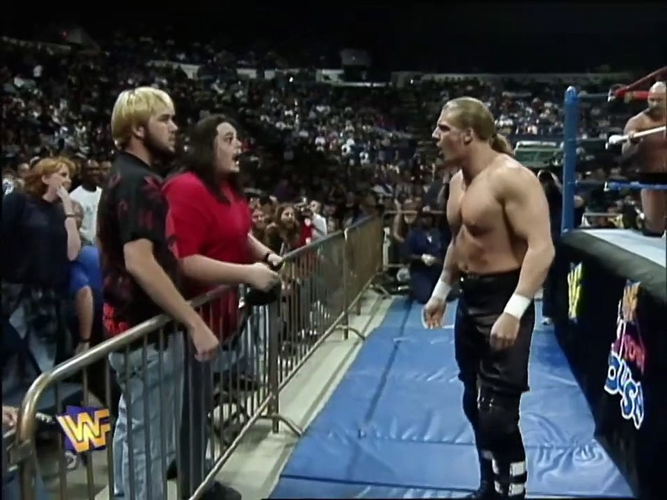 Steve Austin VS. Hunter Hearst Helmsley - In Your House 11 - Buried Alive Match 1996.10.20