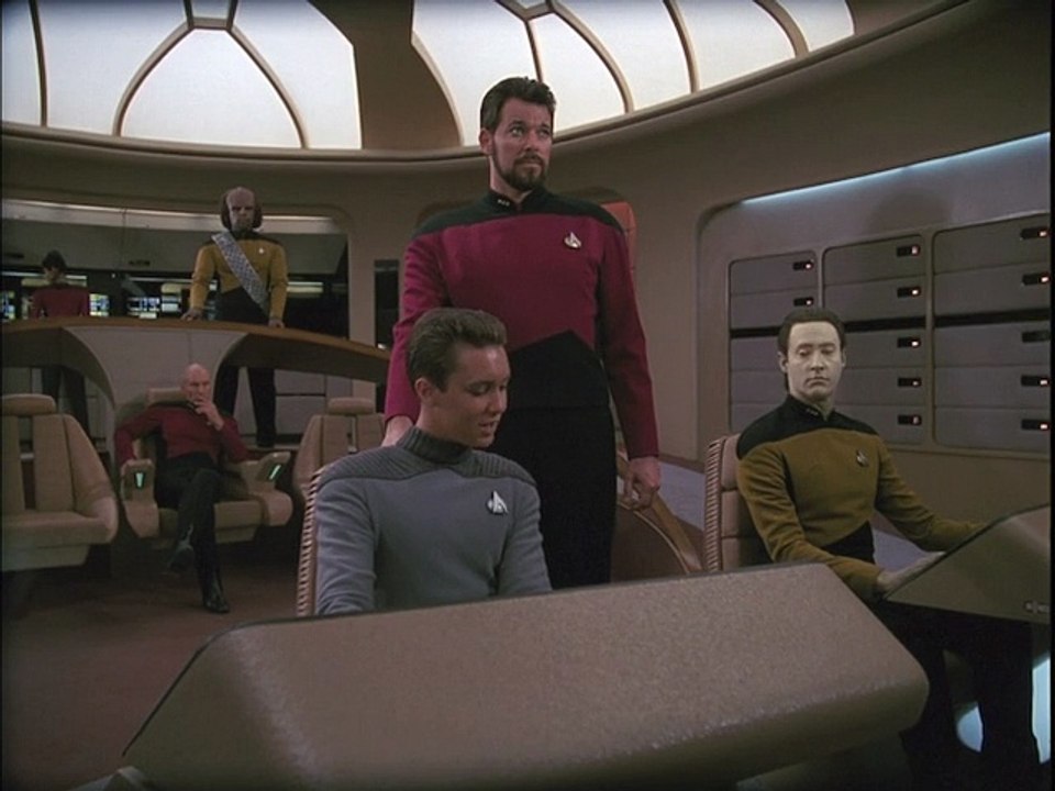 STNG - Season 3 BluRay - Gag Reel