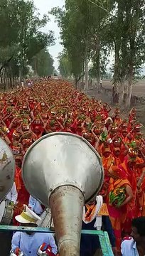 परशुराम जन्मोत्सव: 1100 कलश के साथ महिलाओं ने निकाली कलश यात्रा, उमड़ा श्रद्धालुओं का जनसैलाब, देखे वीडियों