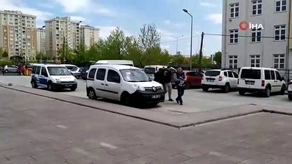 Kuyumcuyu soyan bıçaklı gaspçı yakalandı