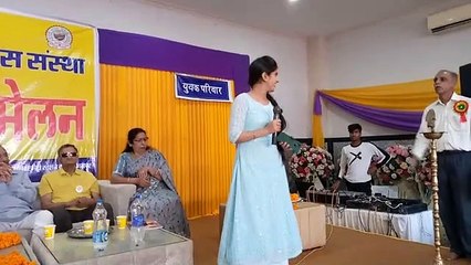 एक जाजम पर आए देश—विदेश युवक—युवती ने हमसफर बनने के लिए दिया परिचय