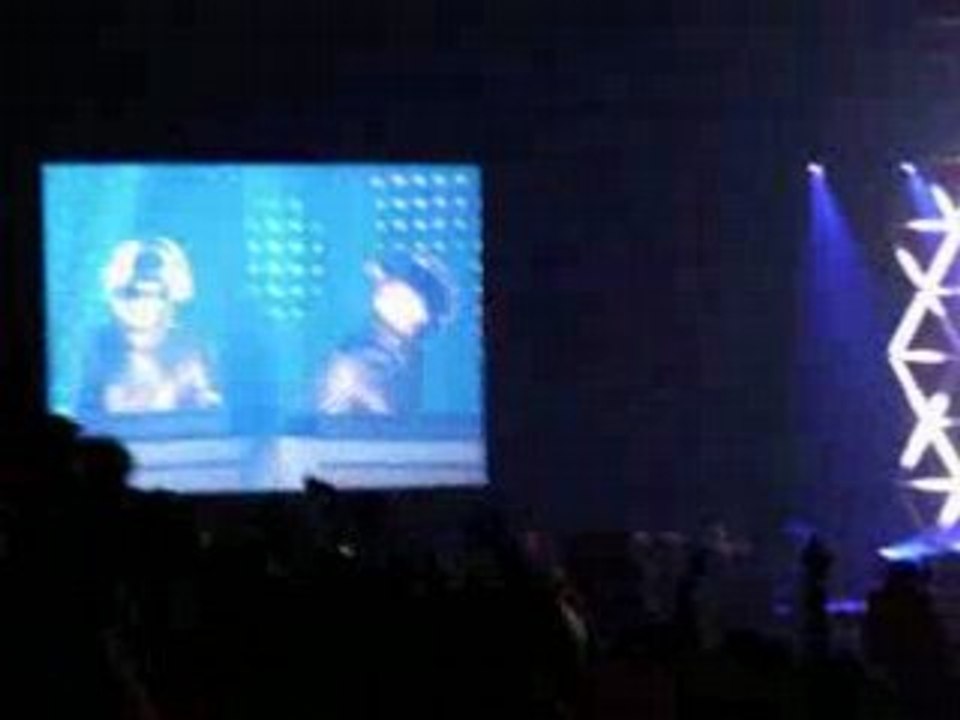 Daft Punk live Bercy-Too Long+Steam Machine