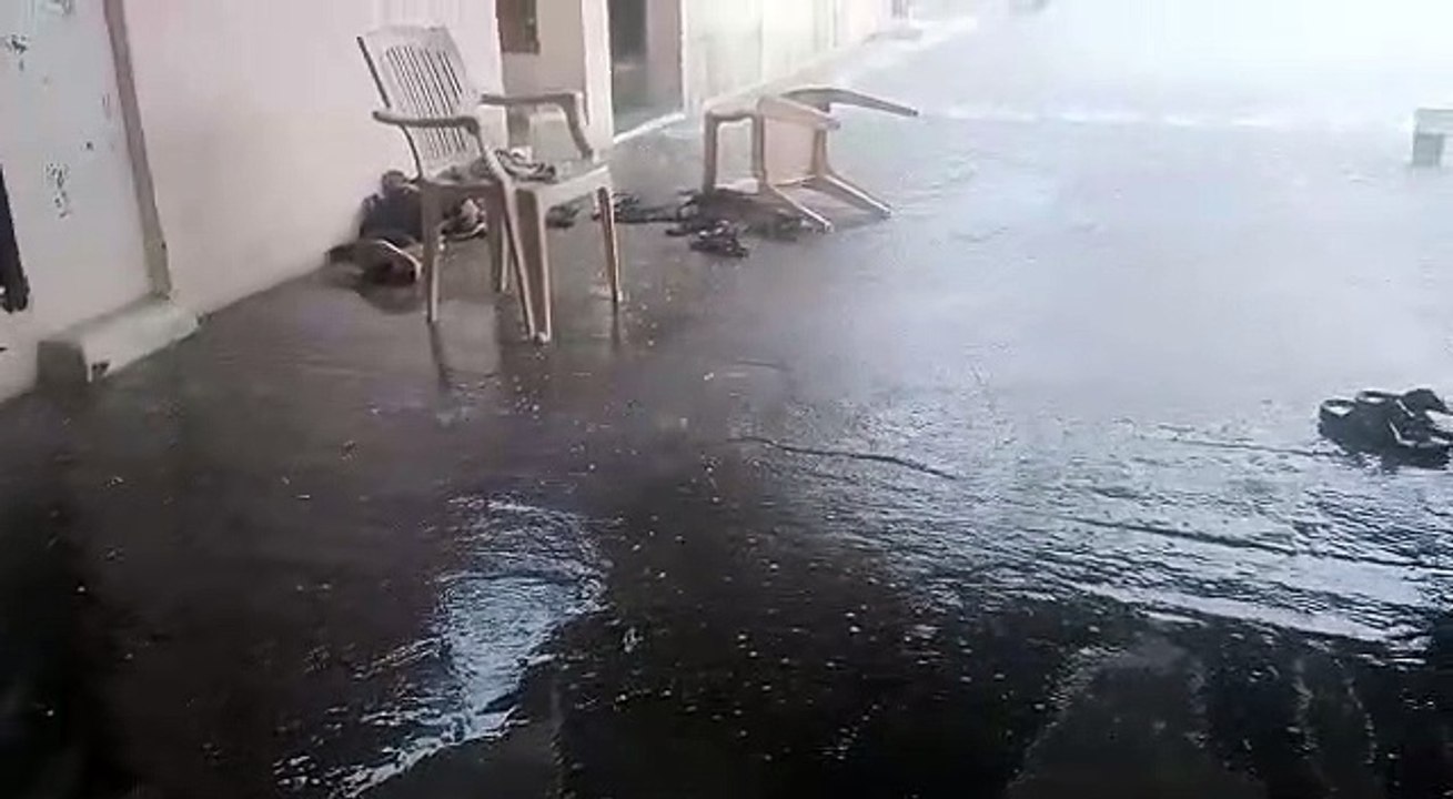 दोपहर में हुई जोरदार बारिश से घुली, ठंडक, गर्मी के दिनों में सावन की तरह लग झड़ी