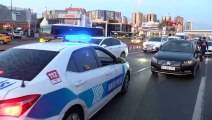 İstanbul’da 1 Mayıs görevine giden polis aracı kaza yaptı!