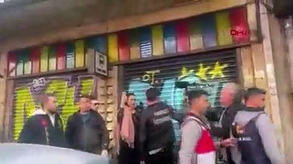 İstanbul Taksim'e çıkmak isteyen gruplara gözaltı