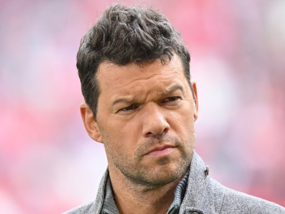 'Zu behäbig': Ballack kritisiert 'Standfußball' des FC Bayern