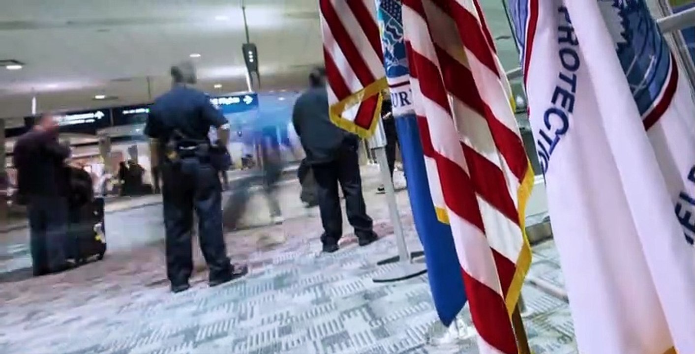 Border Security: America's Front Line S02 E06 - video Dailymotion