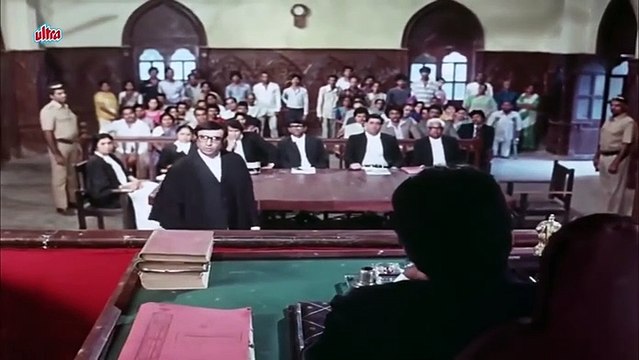 Hamy ameero ki taqat ka nim gareebo ki kamzoori ka ahsas ha