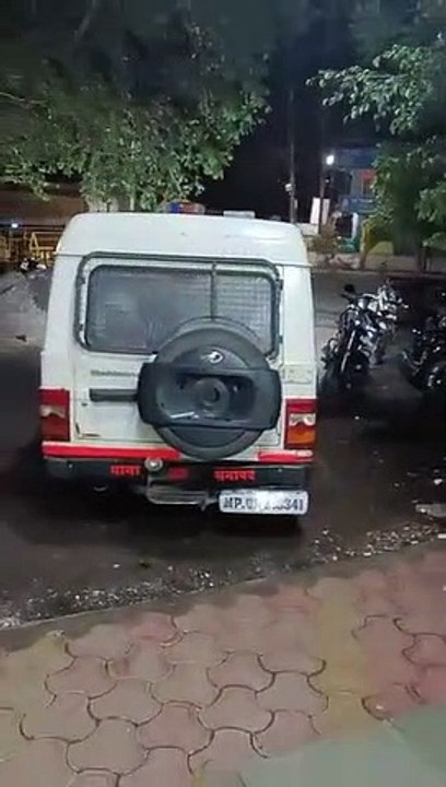 Video Story: Fake police arrested for cheating...