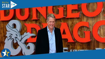 Hugh Grant : 28 ans après, il revient sur son arrestation gênante avec une prostituée