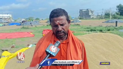 Farmers Angry Over Delay Of Paddy Procurement | Jangaon | V6 News