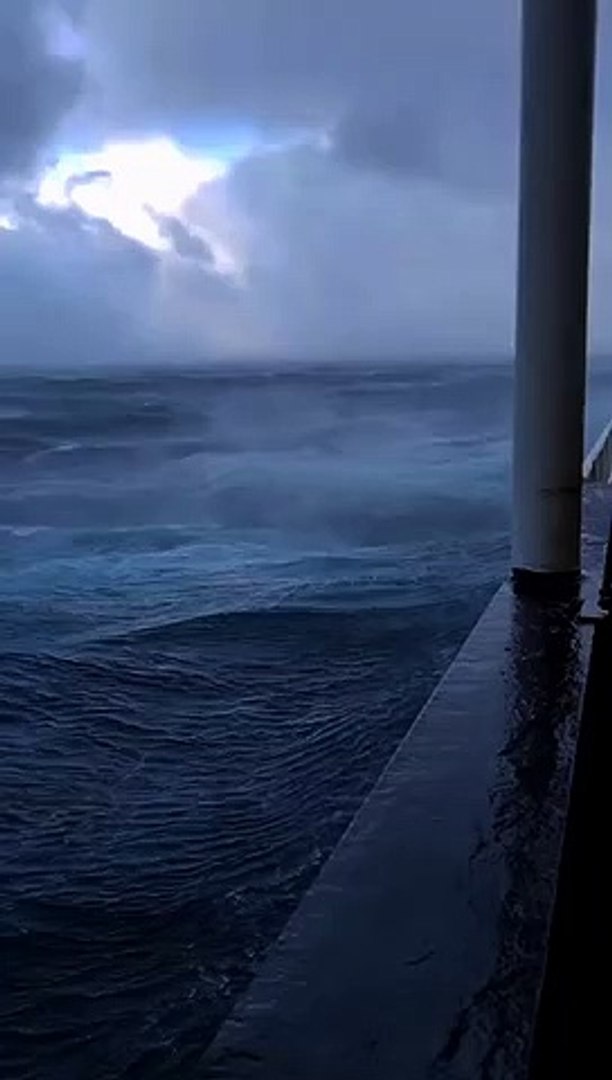 ⁣Terrifying calm