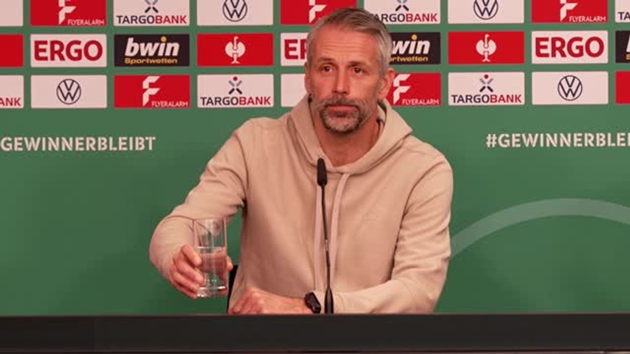 Anspannung extrem? Rose verwirrt von Reporter-Frage