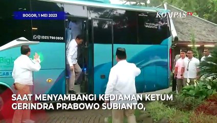 Prabowo dan Wiranto Kenakan Kostum Kompak Saat Ketemu di Hambalang