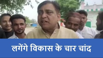 रामपुर : आज़म के गढ़ में इस पार्टी का उम्मीदवार अनोखे तरीके से मांग रहा वोट