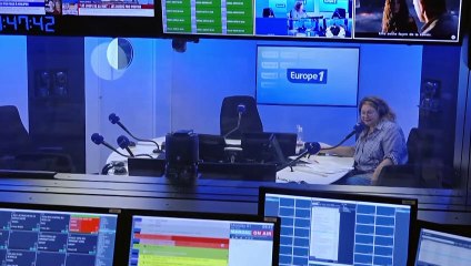 "Rendez-vous en terre inconnue" : Jarry révèle pourquoi il a eu "très peur" de parler de son homosexualité