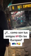 Peruano imita a cobrador de combi