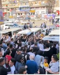 لحظة خروج جثمان مصطفى درويش من مسجد الحصري قبل دفنه